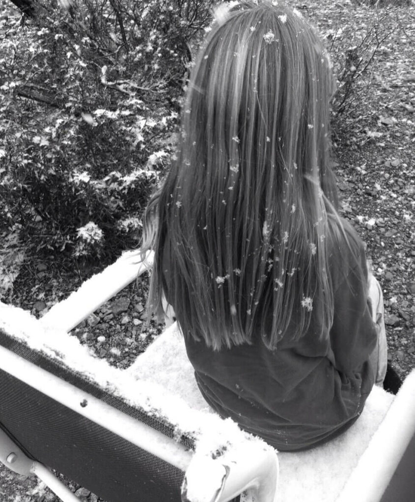 Mind the Gap snow in hair